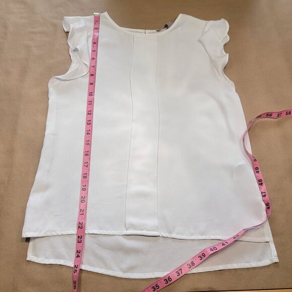 Forever 21 Size XS White Flutter Sleeve Blouse, Excellent Used Condition - Picture 8 of 11